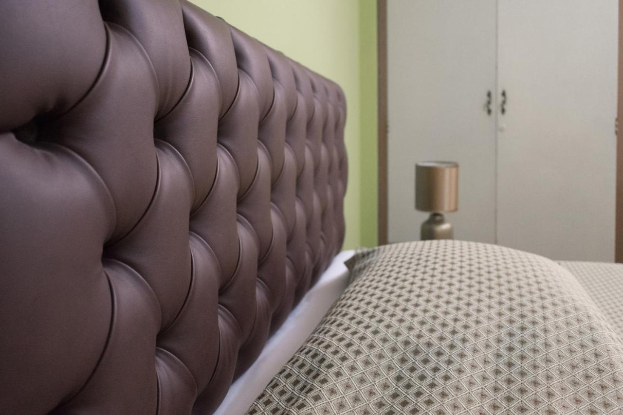 Hostal Solari Трухільйо Екстер'єр фото